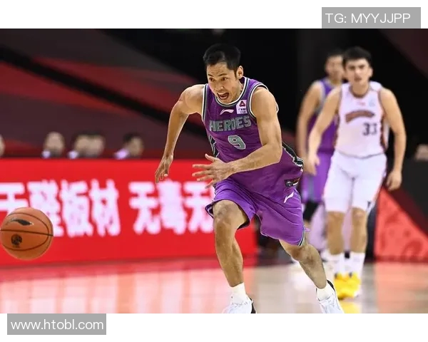 张庆鹏：从篮球场上的传奇到人生道路上的奋斗者