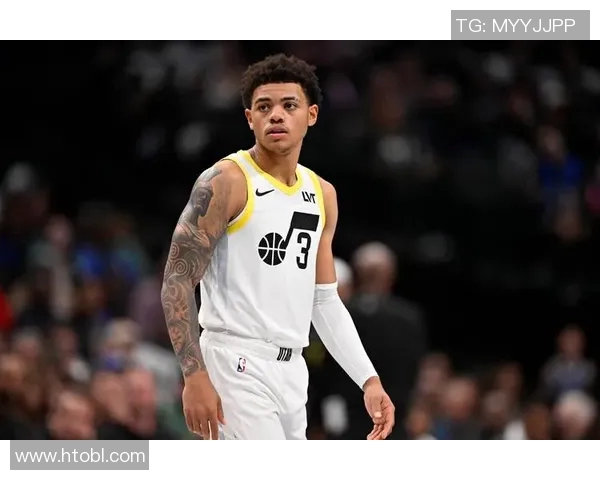 开拓者与爵士激战正酣比分悬念迭起引发球迷热议 开拓者与爵士激战正酣比分悬念迭起引发球迷热议